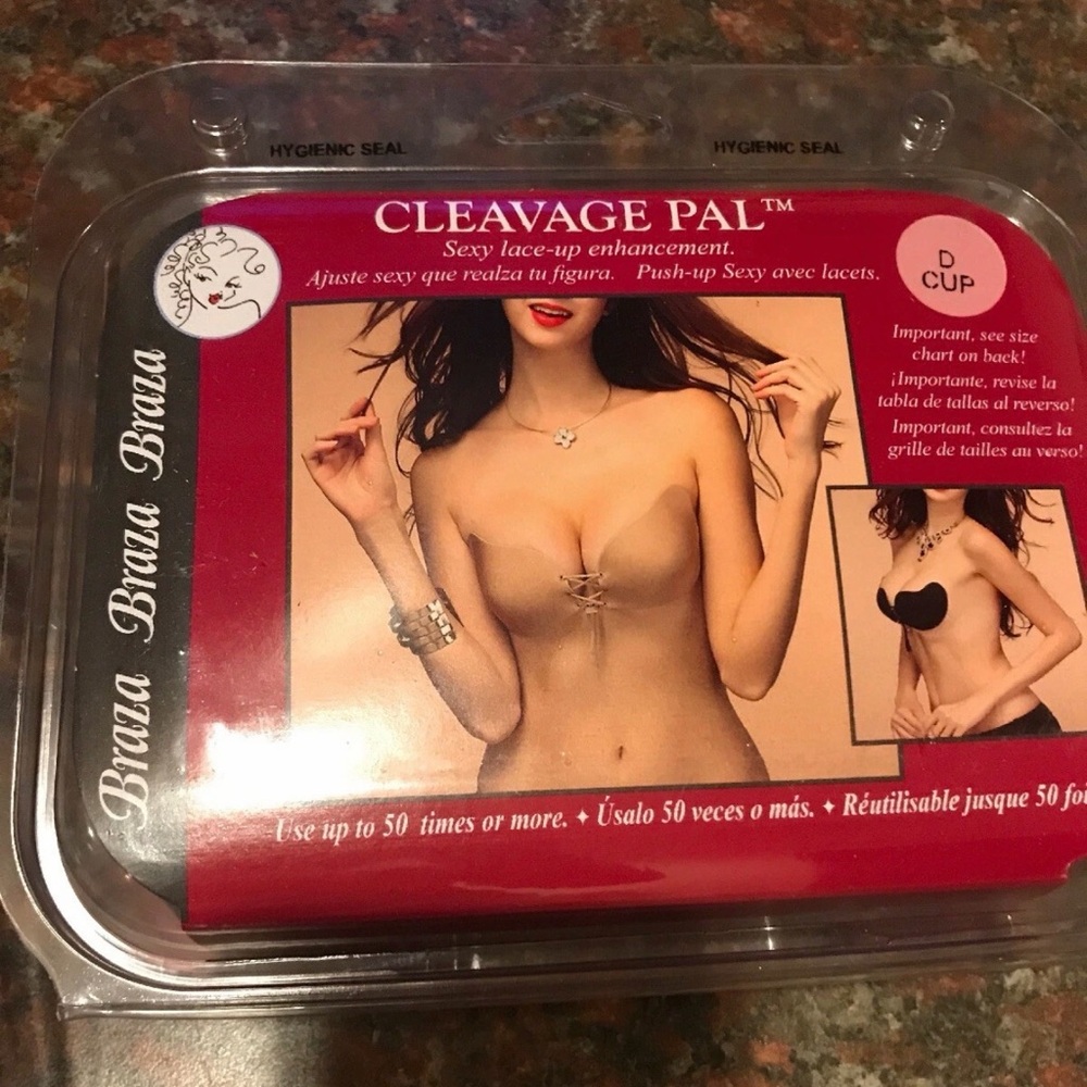 Braza Cleavage Pal Lace-Up Bra Black strapless. Size D